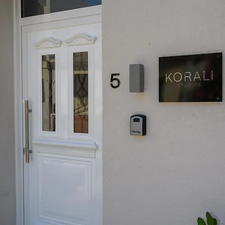 Korali I - *